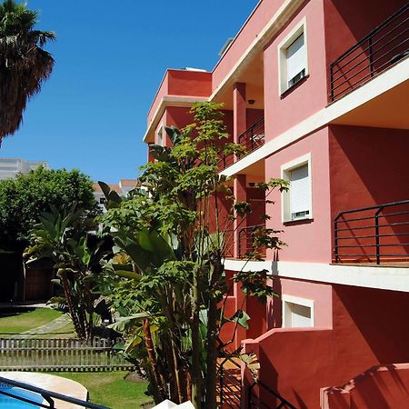 Apartamentos Turisticos Anoreta Ринкон-де-ла-Викториа Экстерьер фото